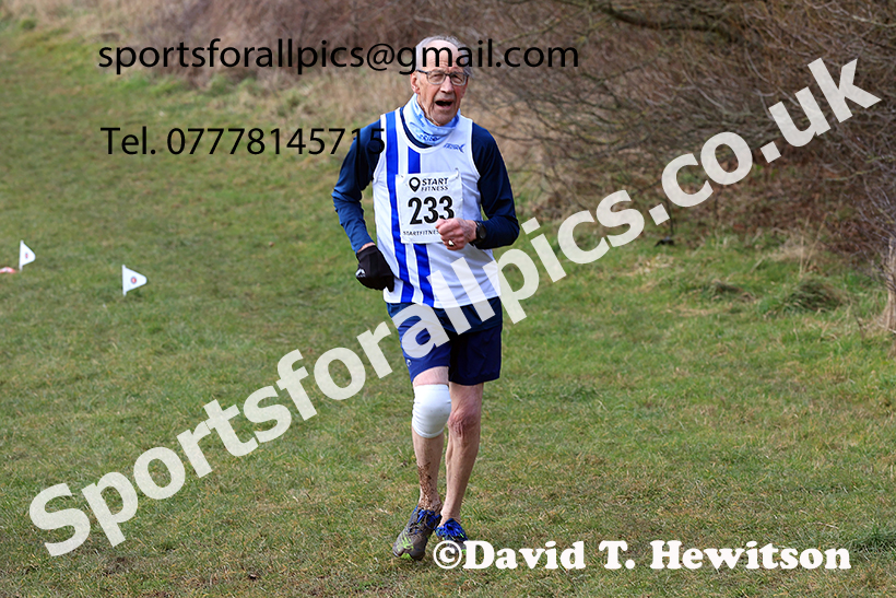Womens 35s and over and Mens 65 and Over, 2025 NEMAA Cross Country Champs., Acklam, Middlesbrough. Photo: David T. Hewitson/Sports for All Pics